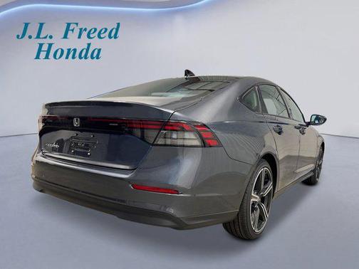 Meteorite Gray Metallic 2026 Honda Accord SE
