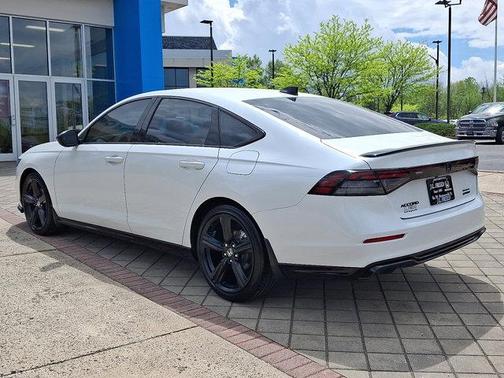 2024 Honda Accord Hybrid Base