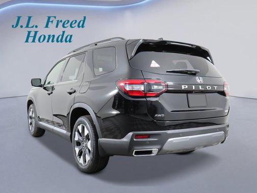 BK/BLACK 2026 Honda Pilot Elite