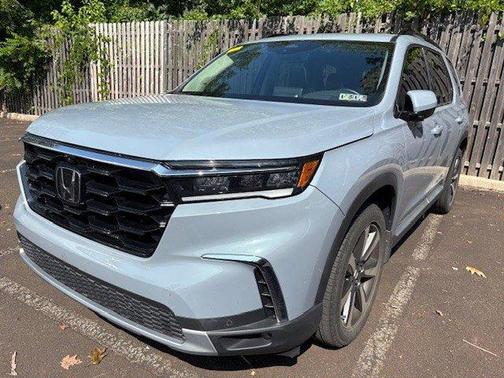 2023 Honda Pilot AWD Elite