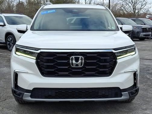 2023 Honda Pilot AWD Elite