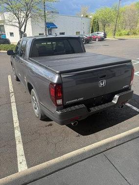 Modern Steel Metallic 2023 Honda Ridgeline RTL