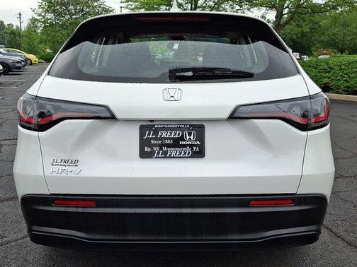 2025 Honda HR-V LX