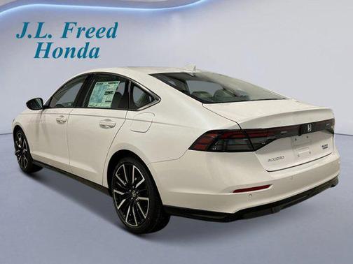2025 Honda Accord Hybrid Touring