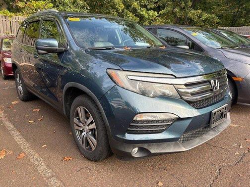 2017 Honda Pilot EX