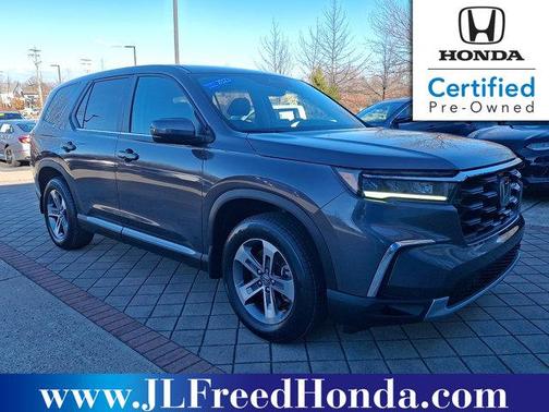 2023 Honda Pilot AWD EX-L 8 Passenger