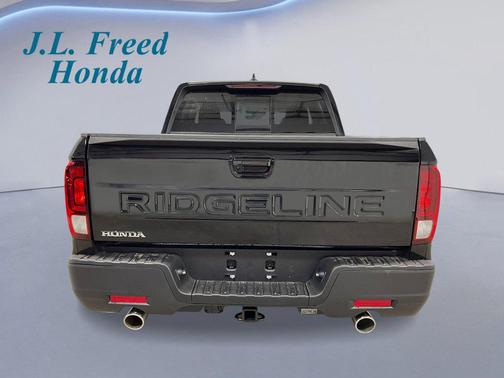 Crystal Black Pearl 2026 Honda Ridgeline RTL