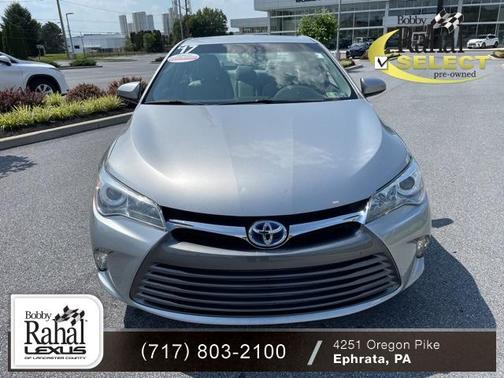 2017 Toyota Camry Hybrid XLE
