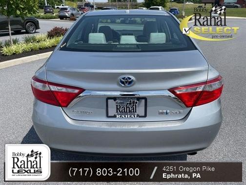 2017 Toyota Camry Hybrid XLE