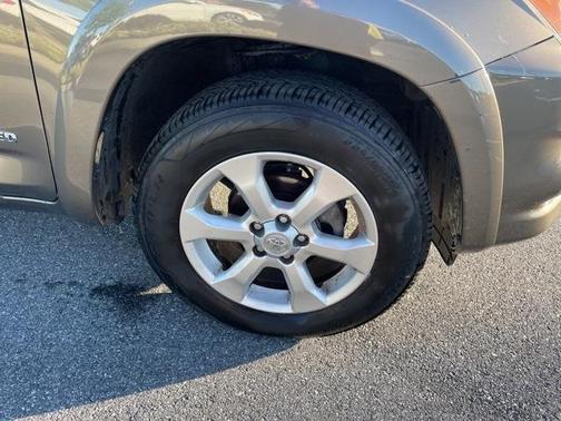 2009 Toyota RAV4 Limited