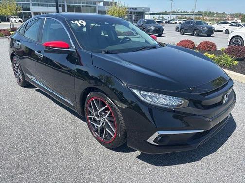 Crystal Black Pearl 2019 Honda Civic Touring