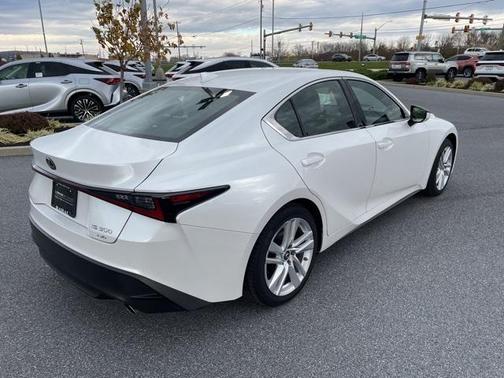 2021 Lexus IS 300 Base