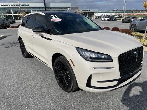 2024 Lincoln Corsair Premiere