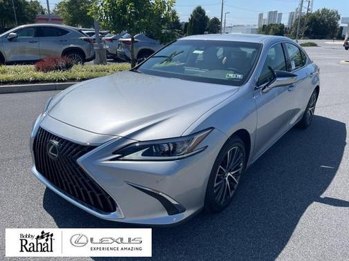 2025 Lexus ES 300h Base