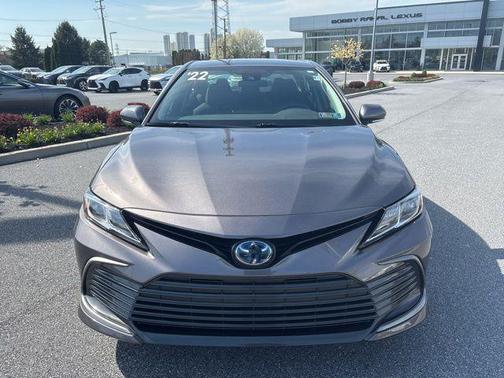 2022 Toyota Camry LE