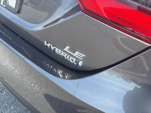 2022 Toyota Camry LE