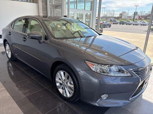 Nebula Gray Pearl 2013 Lexus ES 300h Base