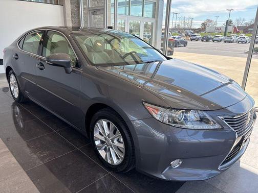 2013 Lexus ES 300h Base