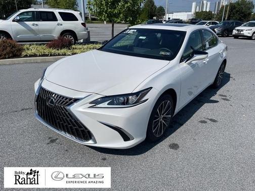 2025 Lexus ES 300h Base