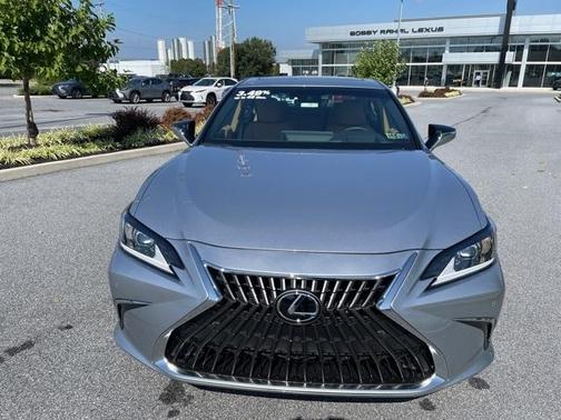 2025 Lexus ES 350 Base