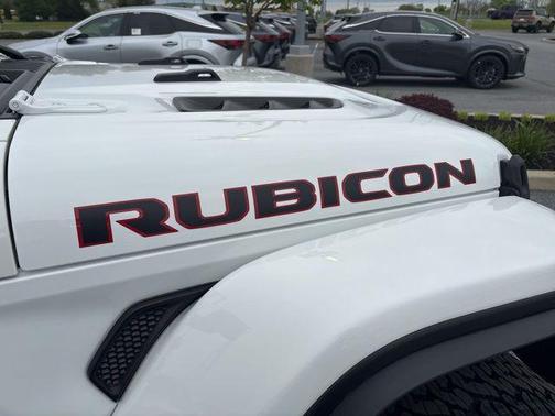 Bright White Clearcoat 2021 Jeep Wrangler Unlimited Rubicon
