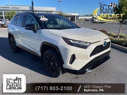2022 Toyota RAV4 Hybrid SE