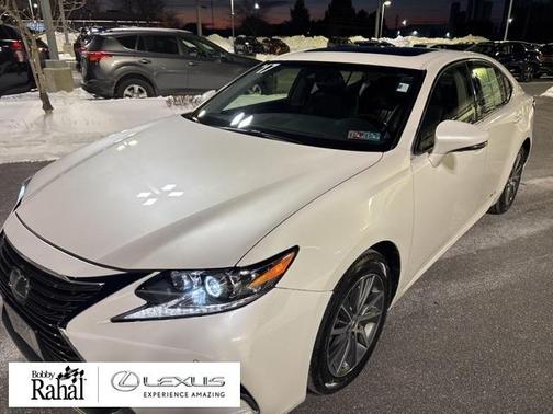 2017 Lexus ES 300h Base