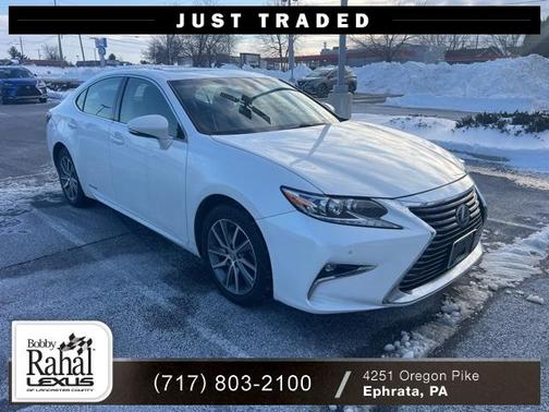 2017 Lexus ES 300h Base