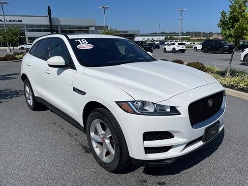 2018 Jaguar F-PACE 25t Premium