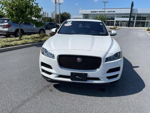 2018 Jaguar F-PACE 25t Premium