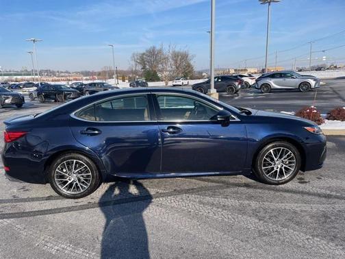 2018 Lexus ES 350 Base