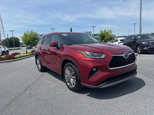 Ruby Flare Pearl 2022 Toyota Highlander Platinum