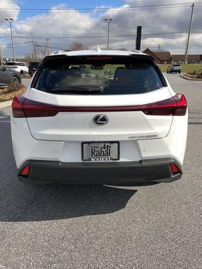 Ultra White 2026 Lexus UX 300h Premium