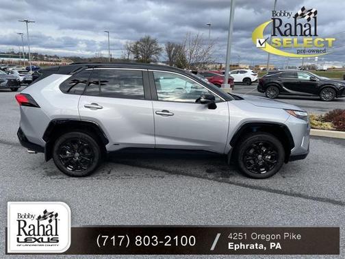2022 Toyota RAV4 Hybrid SE