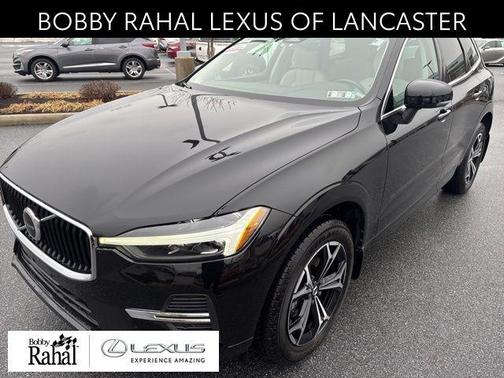 2022 Volvo XC60 B5 Momentum