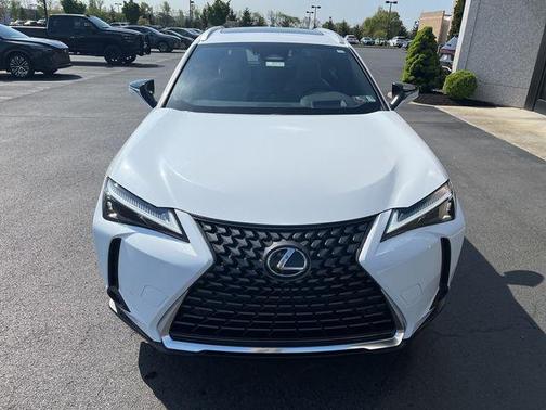 2026 Lexus UX 300h Base