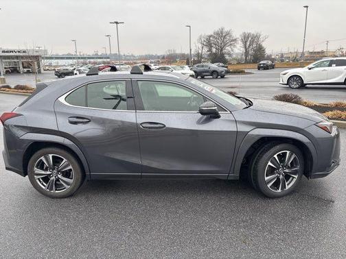2023 Lexus UX 250h Base