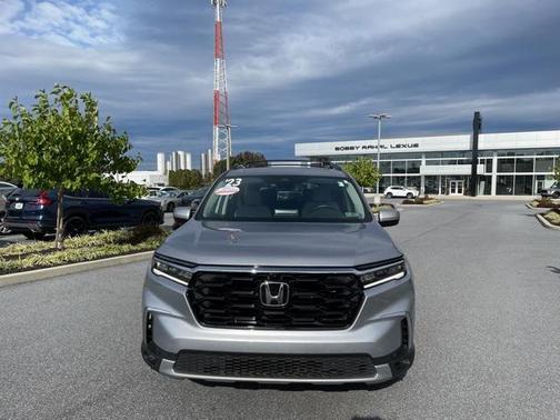 2023 Honda Pilot AWD Elite