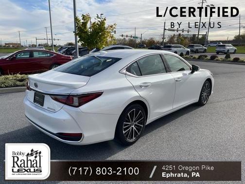 2025 Lexus ES 300h Base