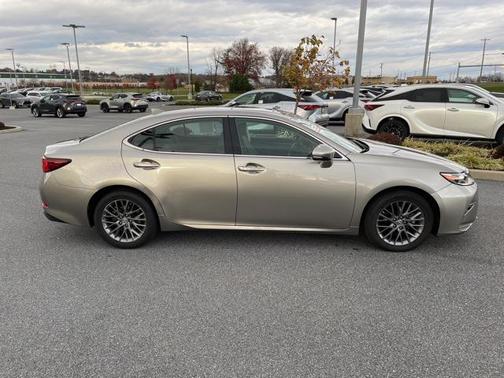 2018 Lexus ES 350 Base
