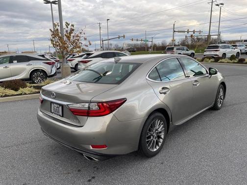 2018 Lexus ES 350 Base