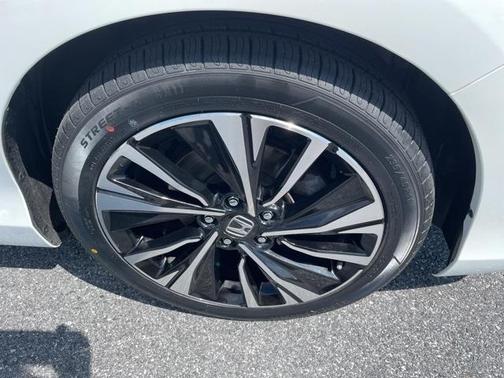 2017 Honda Accord EX