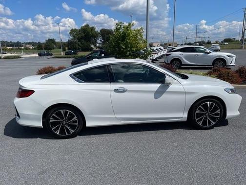 2017 Honda Accord EX