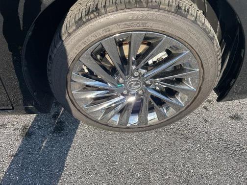 2024 Lexus ES 300h Luxury