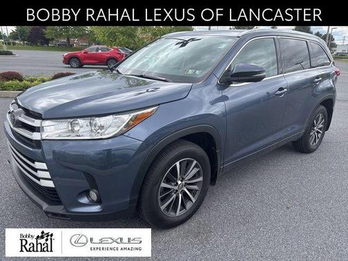 Shoreline Mist 2017 Toyota Highlander XLE