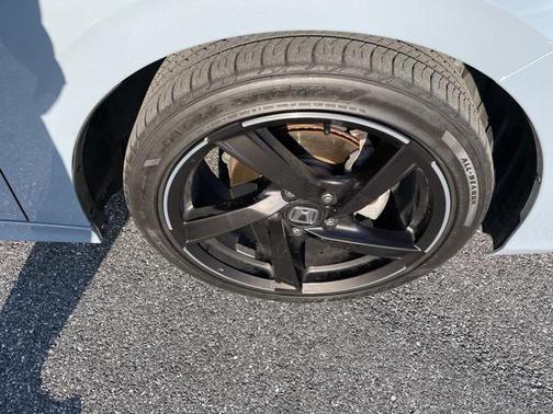 2024 Honda Civic Touring