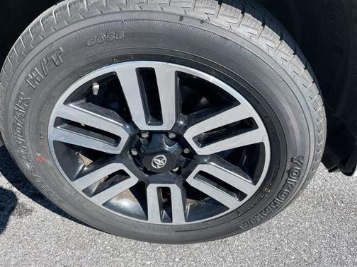 2014 Toyota 4Runner SR5