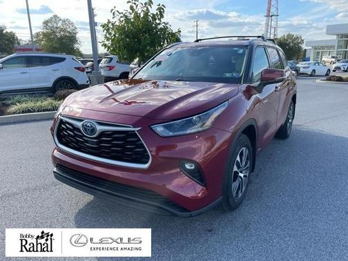 2021 Toyota Highlander Hybrid XLE