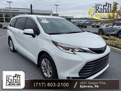 2022 Toyota Sienna Platinum