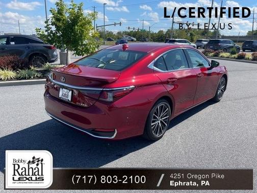 2025 Lexus ES 300h Base